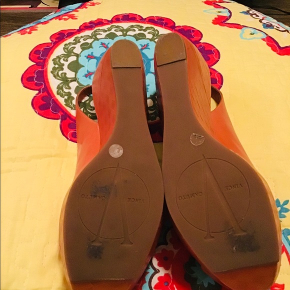 Vince Camuto Platform Heels - Picture 3 of 8